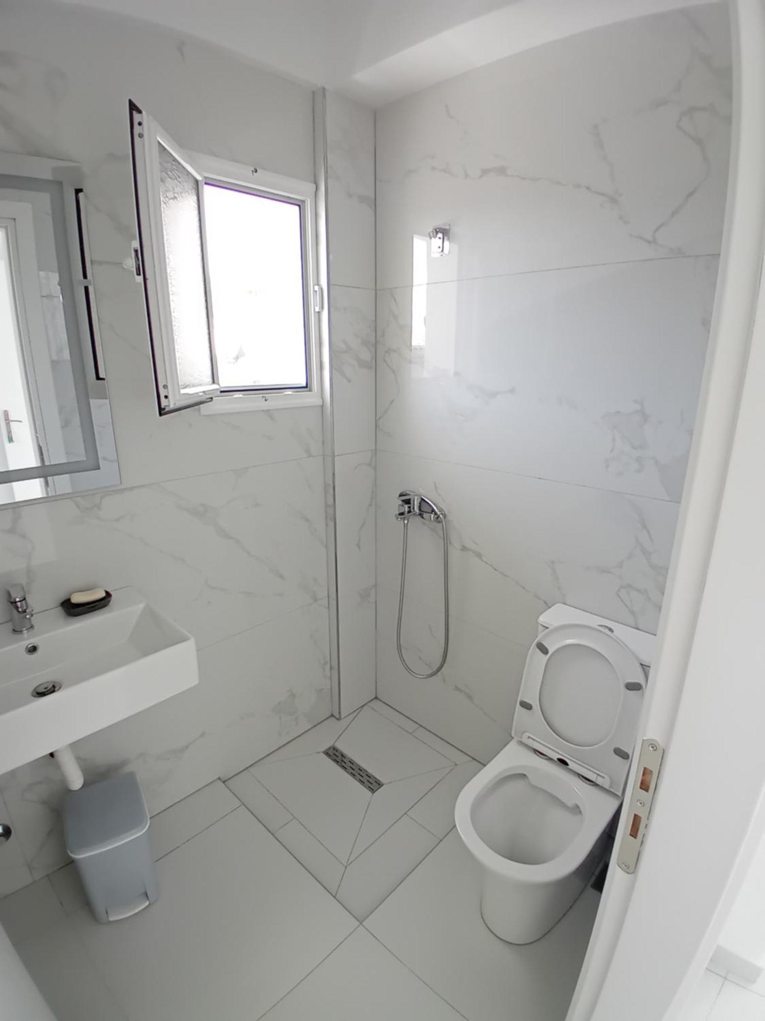 Ida Apartments Sarande Bagian luar foto